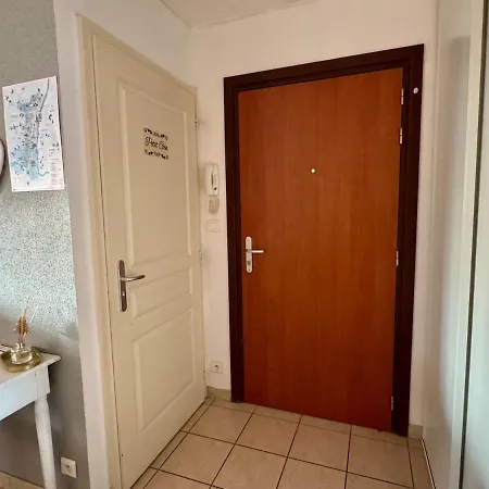 Apartment Spacieux Calme Au Coeur De *