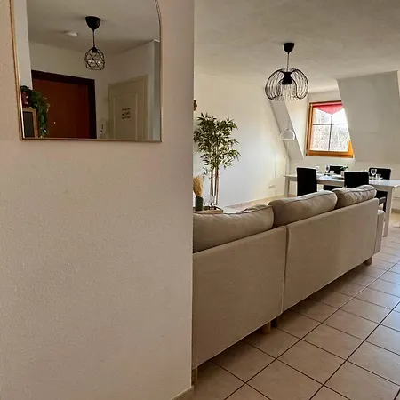 Spacieux Calme Au Coeur De Apartamento