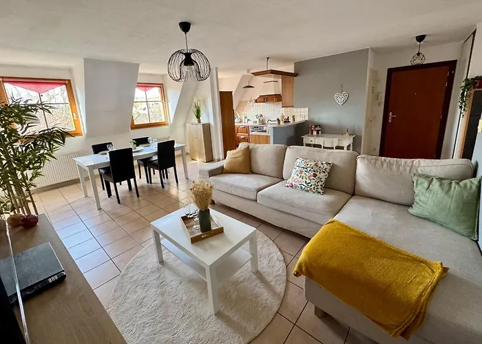 Appartement Spacieux Calme Au Coeur De